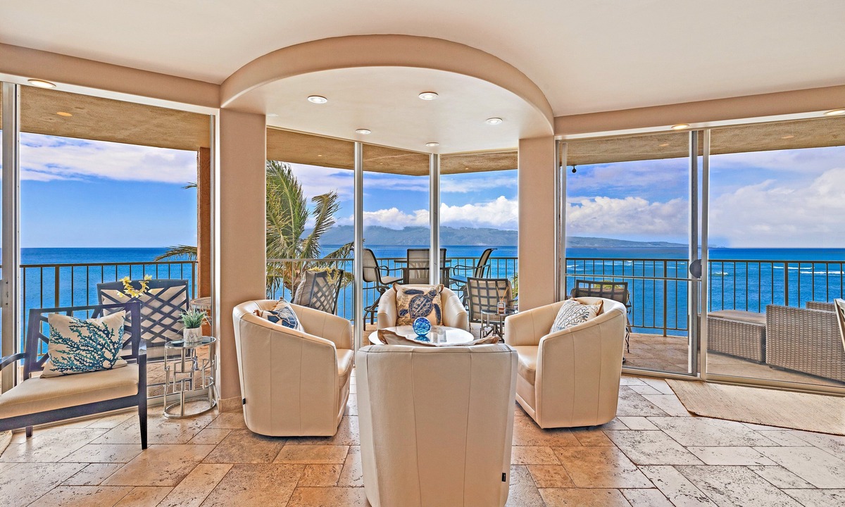 Kahana Condo | Spectacular ocean views at Spacious 2-BR AC Pool- Royal Kahana 610