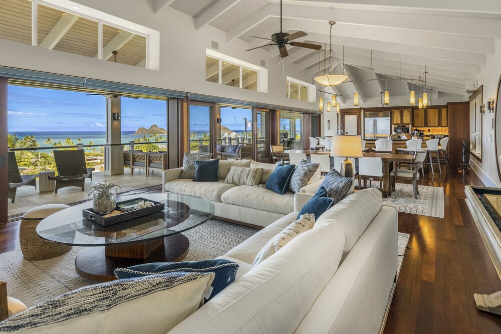 Photo of Others in Lanikai