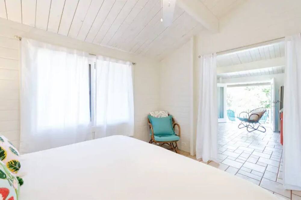 Photo of Bedroom in Pupukea