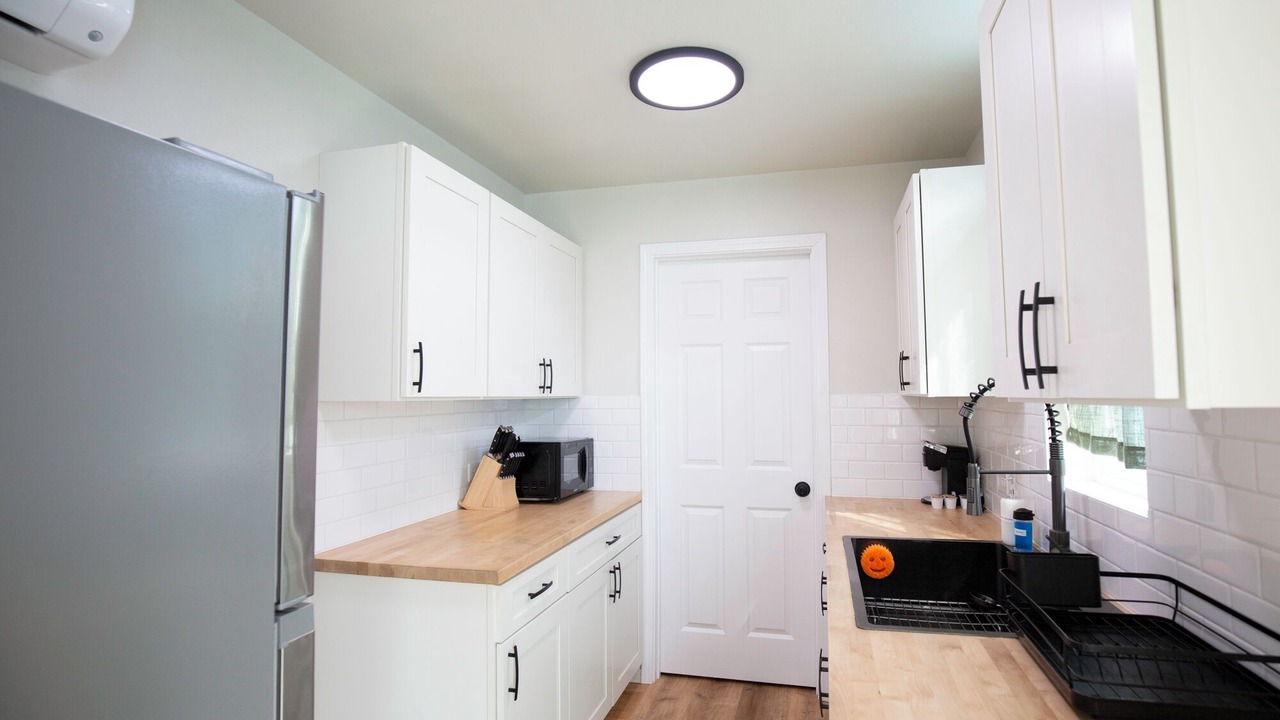 Photo of Kitchen in Waialua