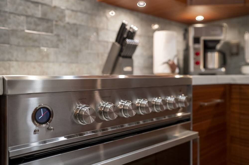 Photo of Kitchen in Historic Lahaina Front Street