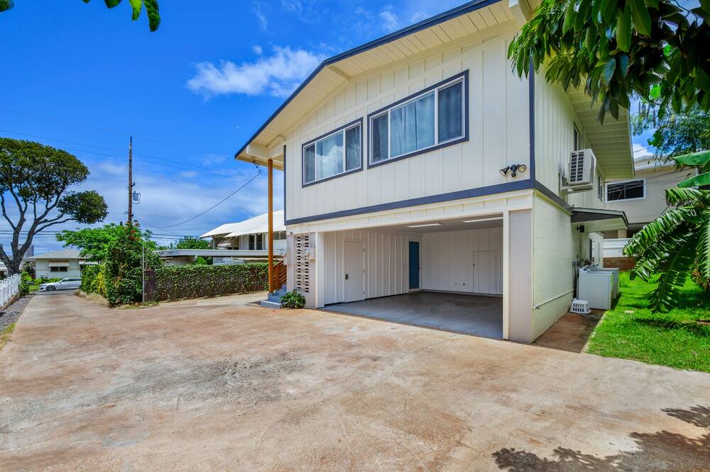 Photo of Outdoor in Diamond Head - Kapahulu - St. Louis