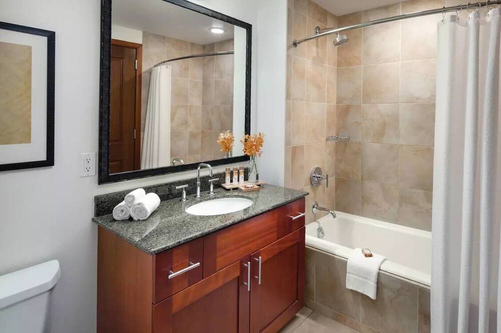 Photo of Bathroom in Lihue