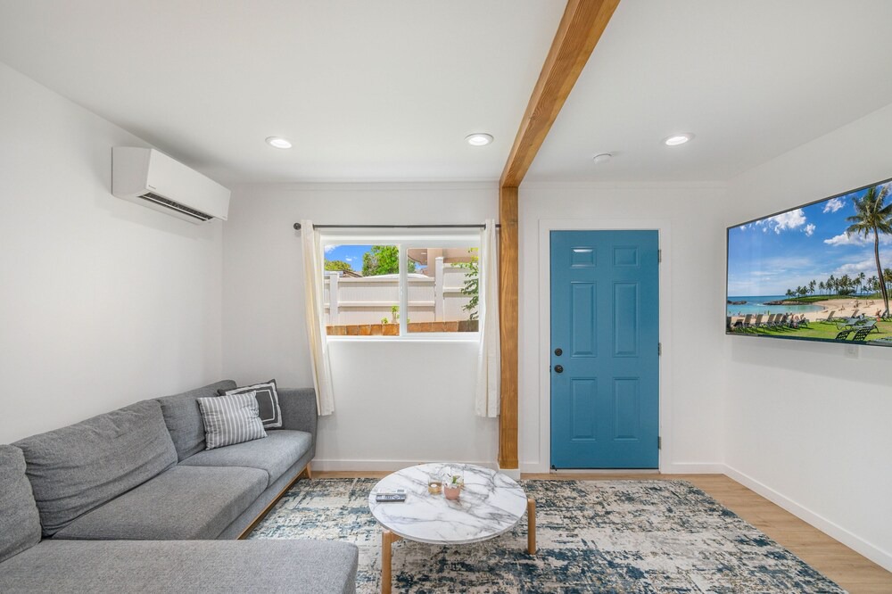 Photo of Livingroom in Diamond Head - Kapahulu - St. Louis