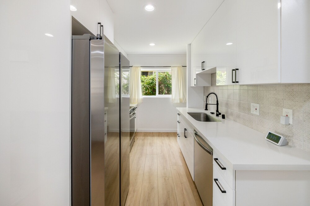 Photo of Kitchen in Diamond Head - Kapahulu - St. Louis
