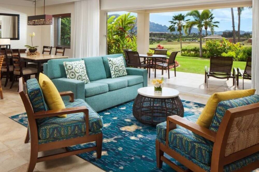 Photo of Livingroom in Lihue