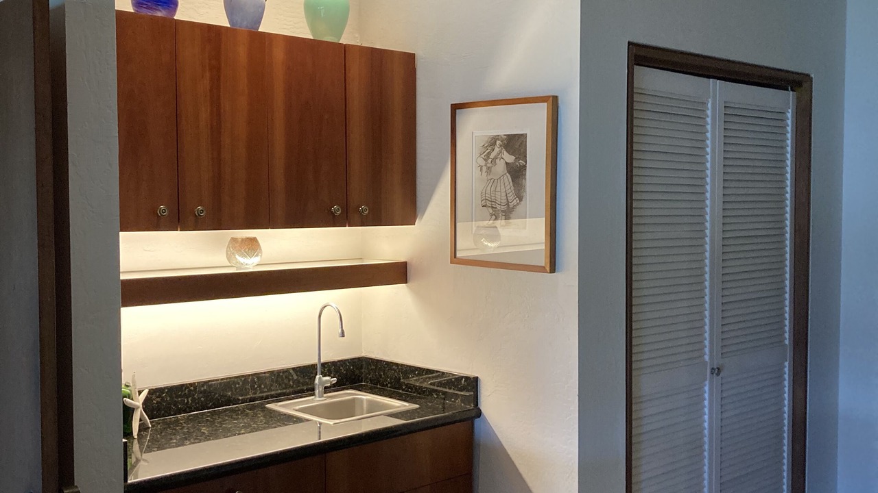 Photo of Kitchen in Portlock