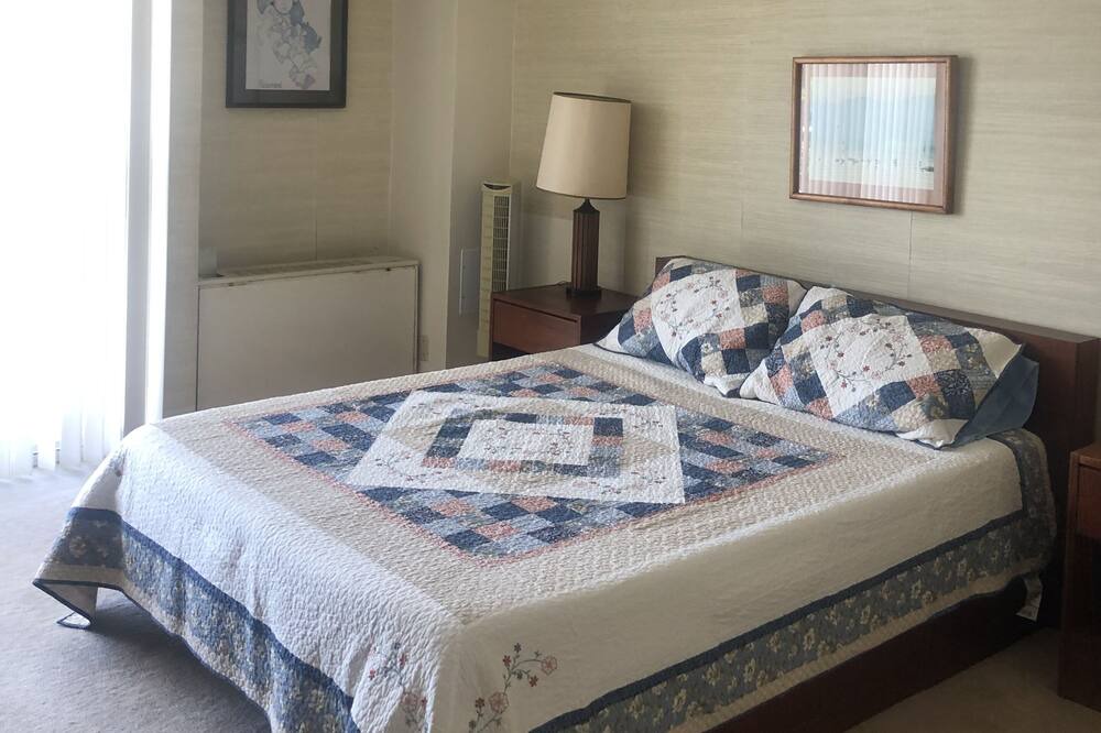 Photo of Bedroom in Hilo