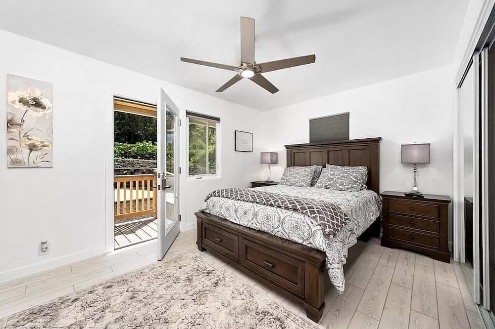 Photo of Bedroom in Kalaoa