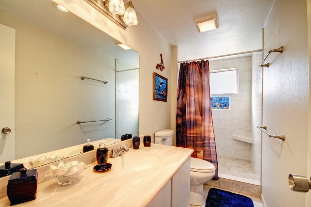 Photo of Bathroom in Kihei