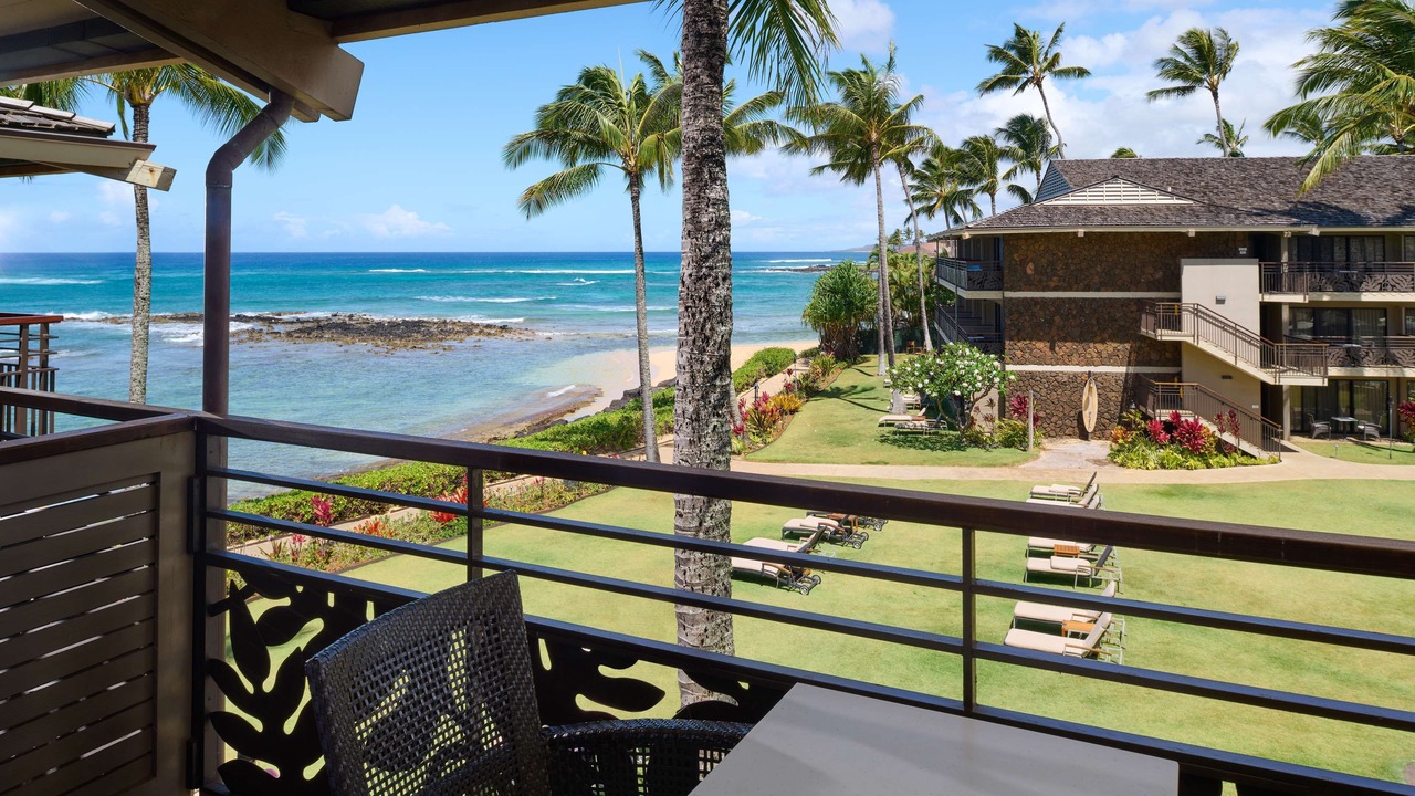 Photo of Bedroom in Poipu