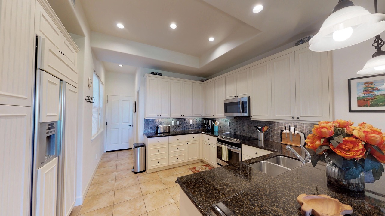Photo of Kitchen in Kulalani