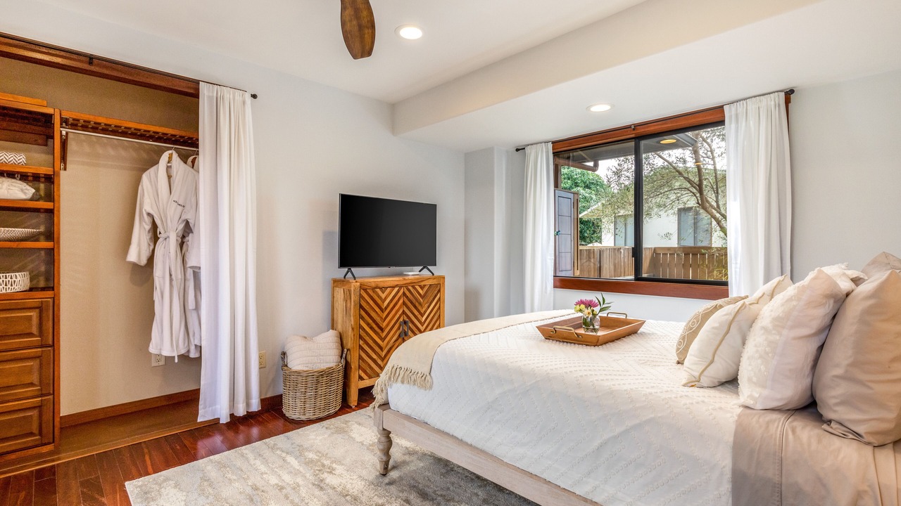Photo of Bedroom in Kahaluu-Keauhou