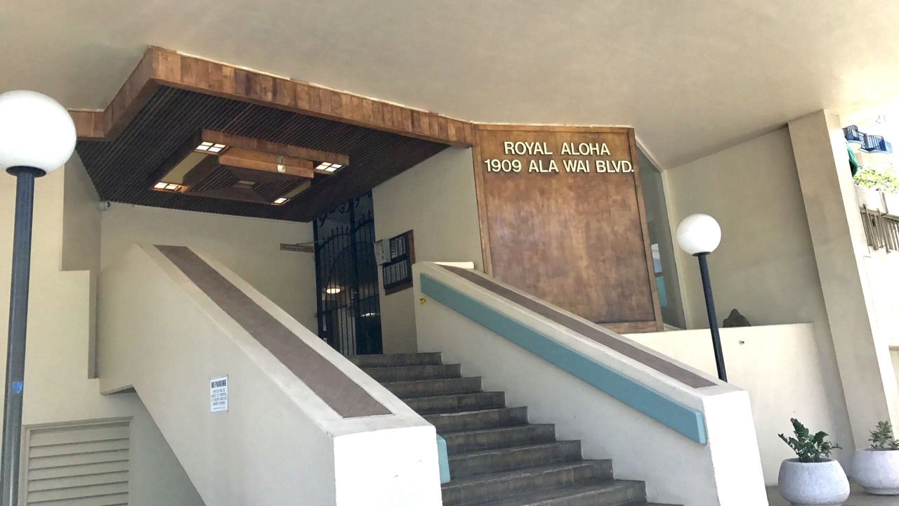 Photo of Others in McCully - Moiliili