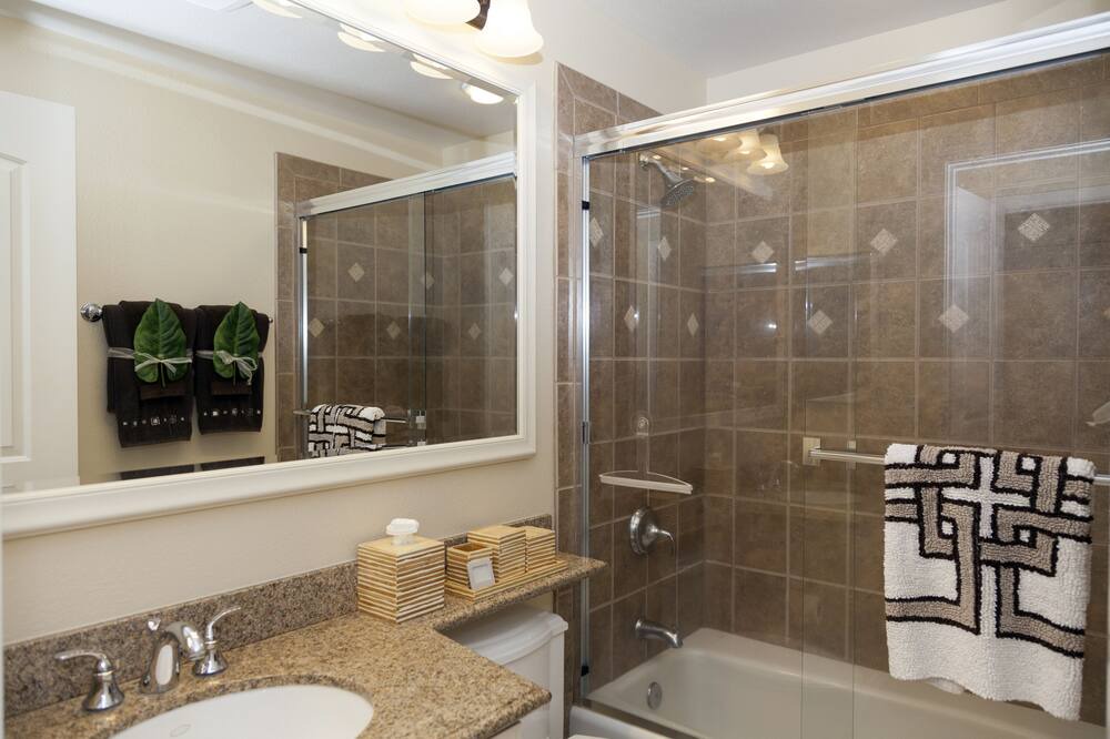 Photo of Bathroom in Kulalani