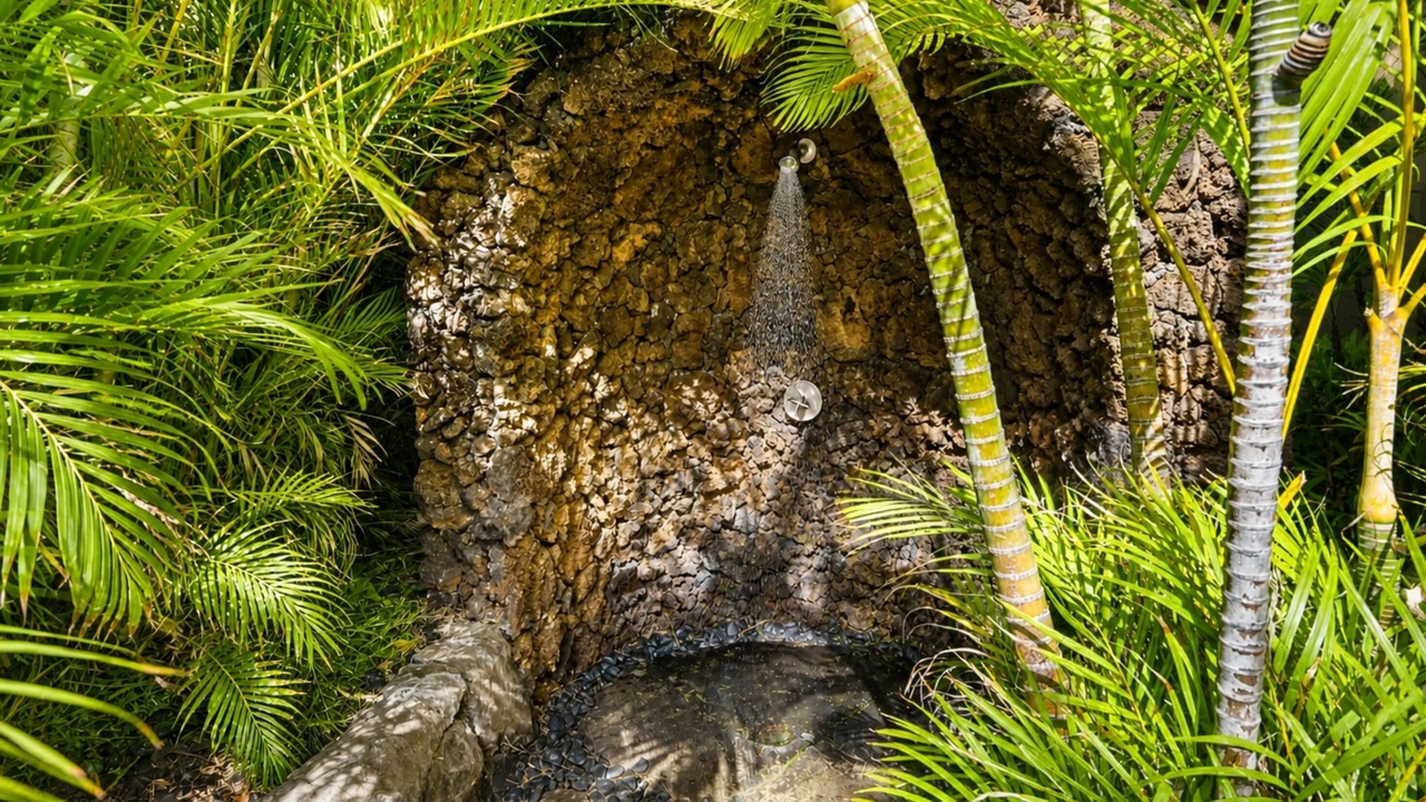 Photo of Bathroom in Waikoloa