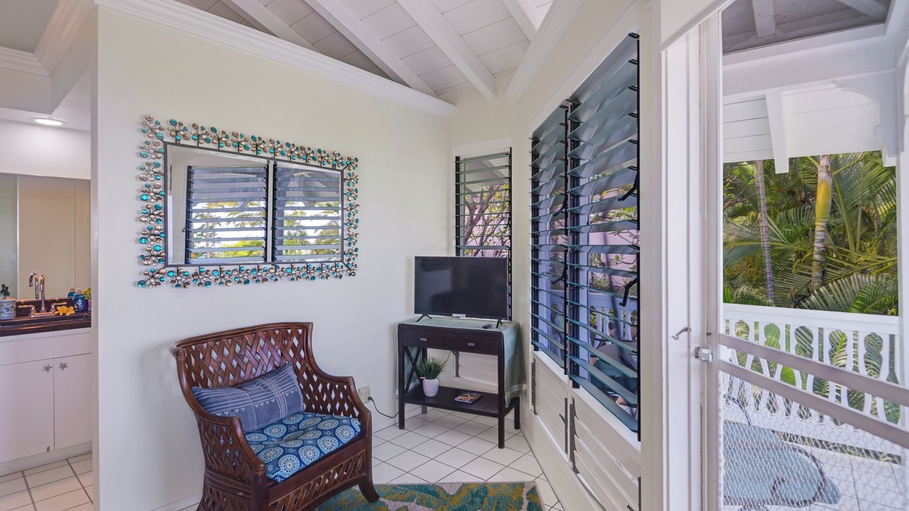 Photo of Bedroom in Kahaluu Bay