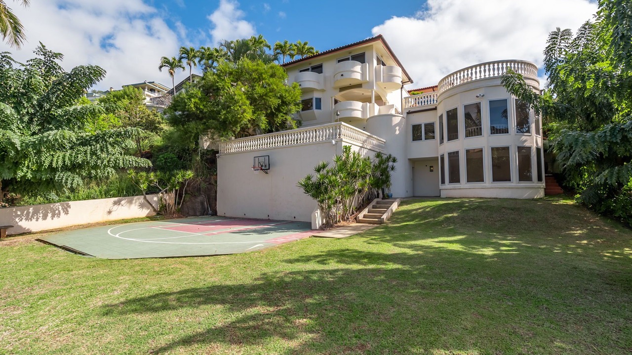 Photo of Outdoor in Hawaii Loa Ridge