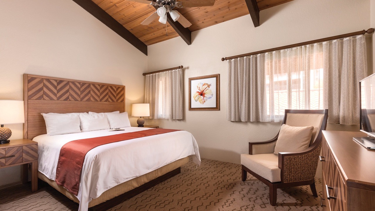 Photo of Bedroom in Kahaluu Bay