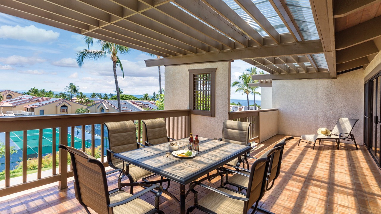 Photo of Patio Balcony in Kahaluu Bay