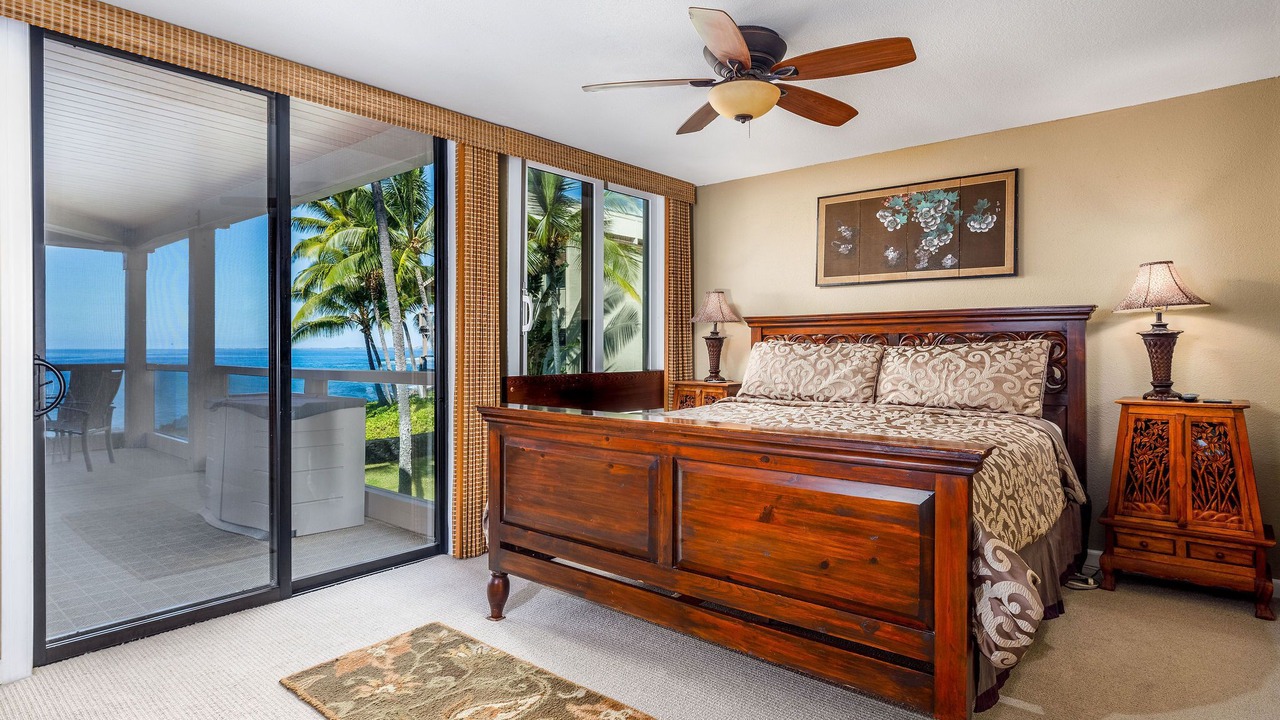 Photo of Bedroom in Kahaluu Bay