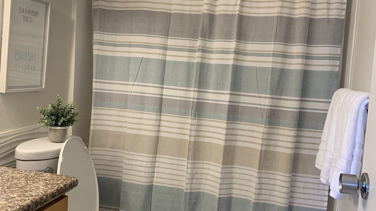 Photo of Bathroom in McCully - Moiliili