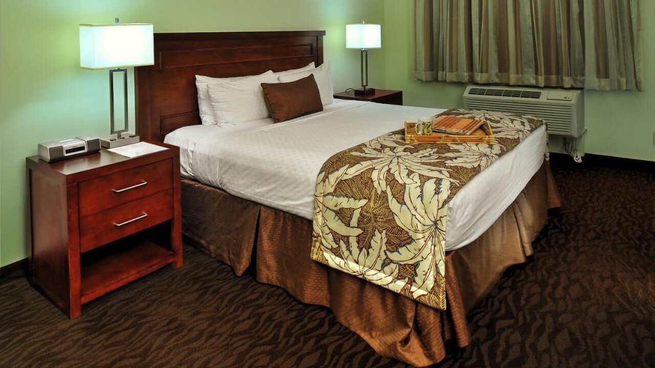 Photo of Bedroom in Poipu