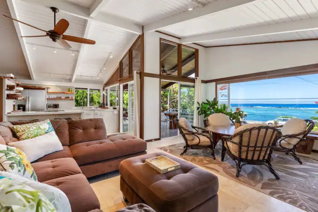 Photo of Bedroom in Kahaluu Bay