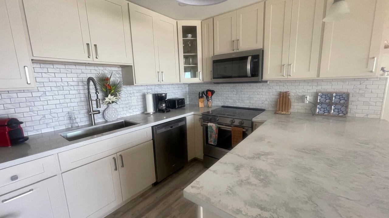 Photo of Kitchen in Historic Lahaina Front Street