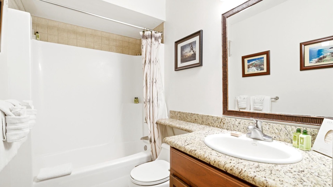 Photo of Bathroom in Kahuku