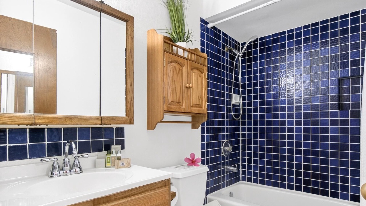 Photo of Bathroom in Kahuku