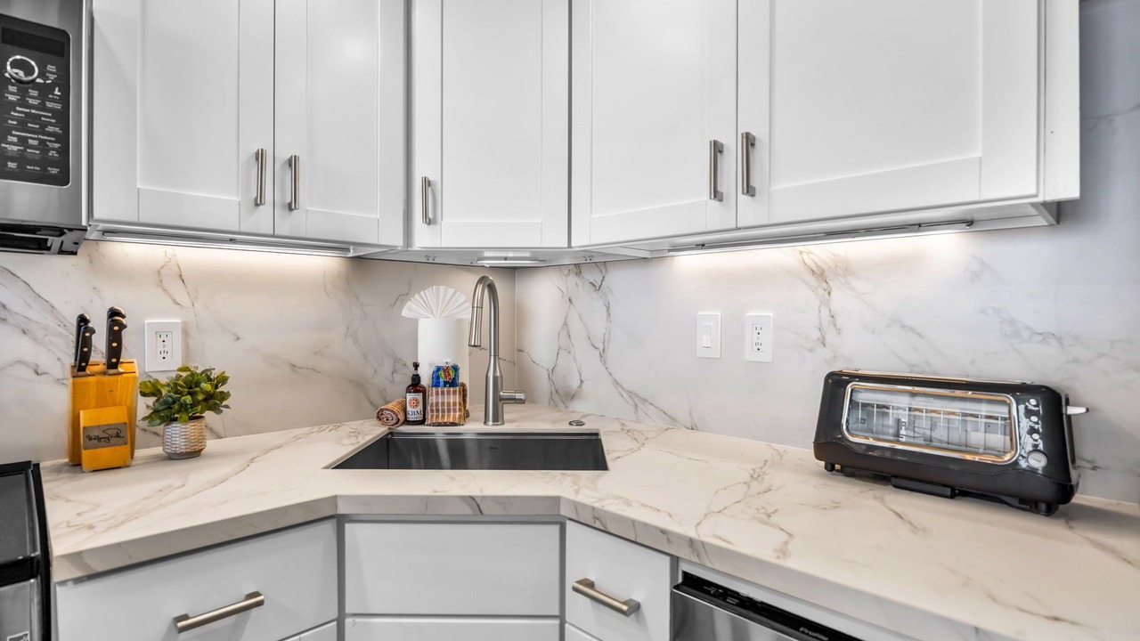 Photo of Kitchen in Napili-Honokowai