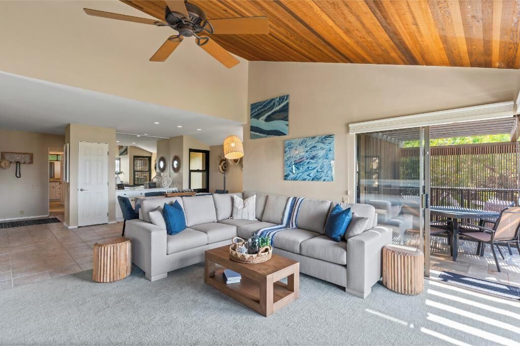 Photo of Livingroom in Wailea