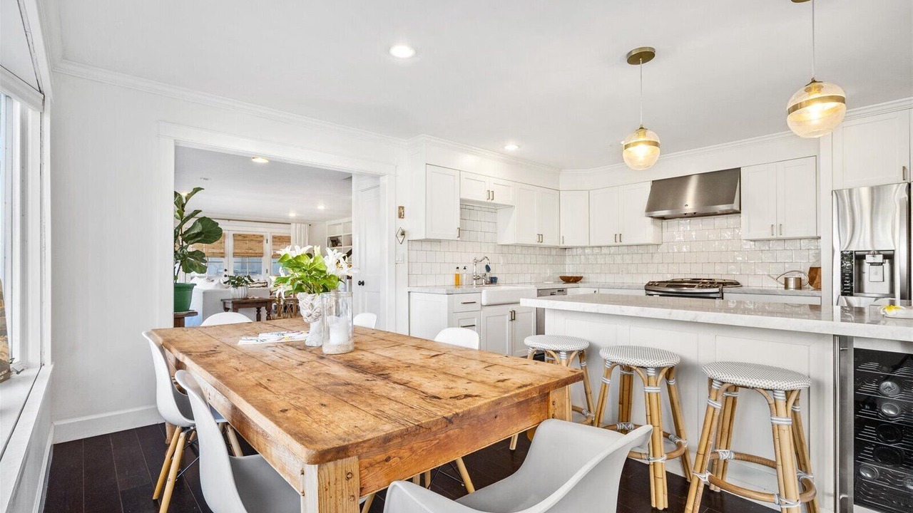 Photo of Kitchen in Manoa