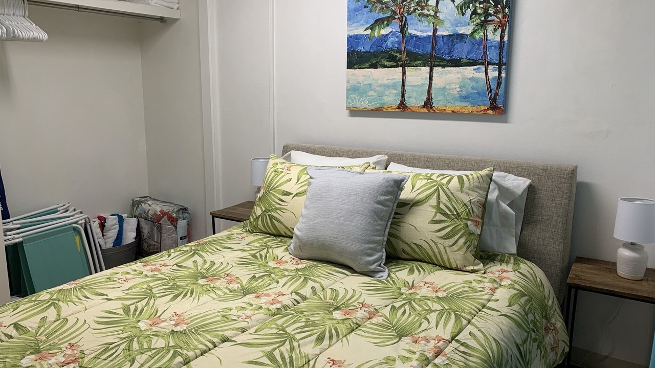Photo of Bedroom in McCully - Moiliili