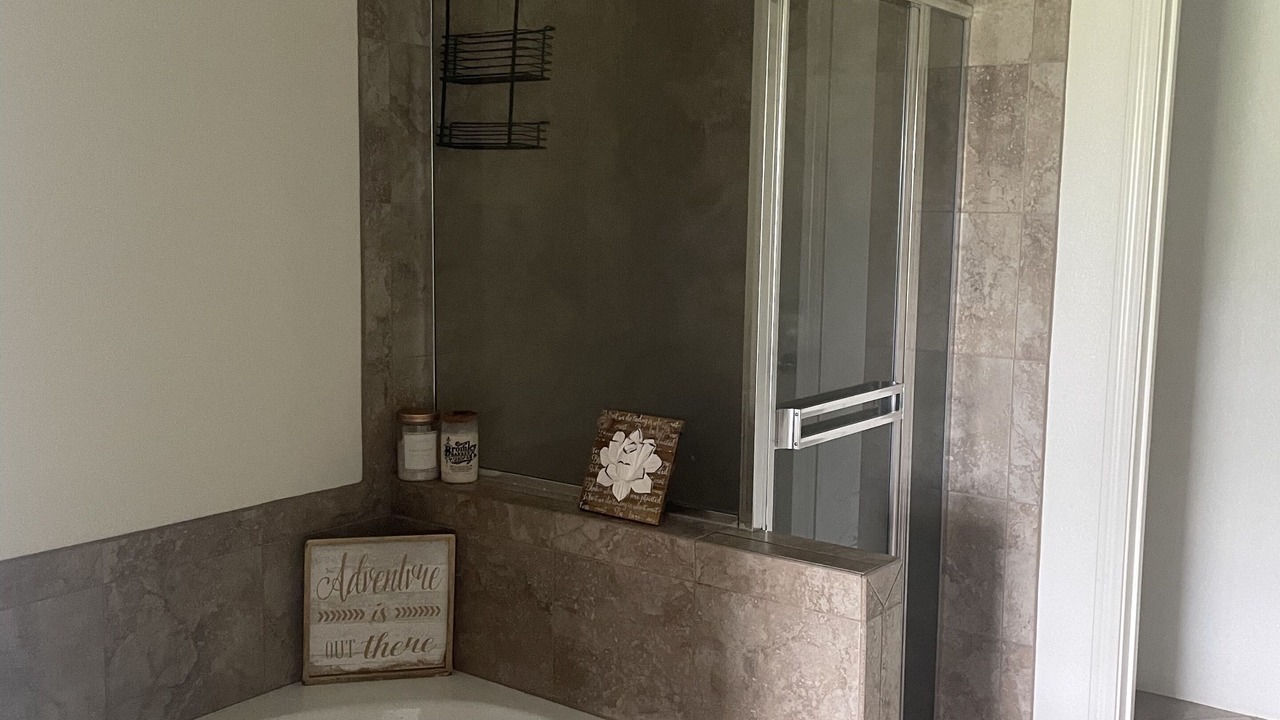 Photo of Bathroom in Ewa