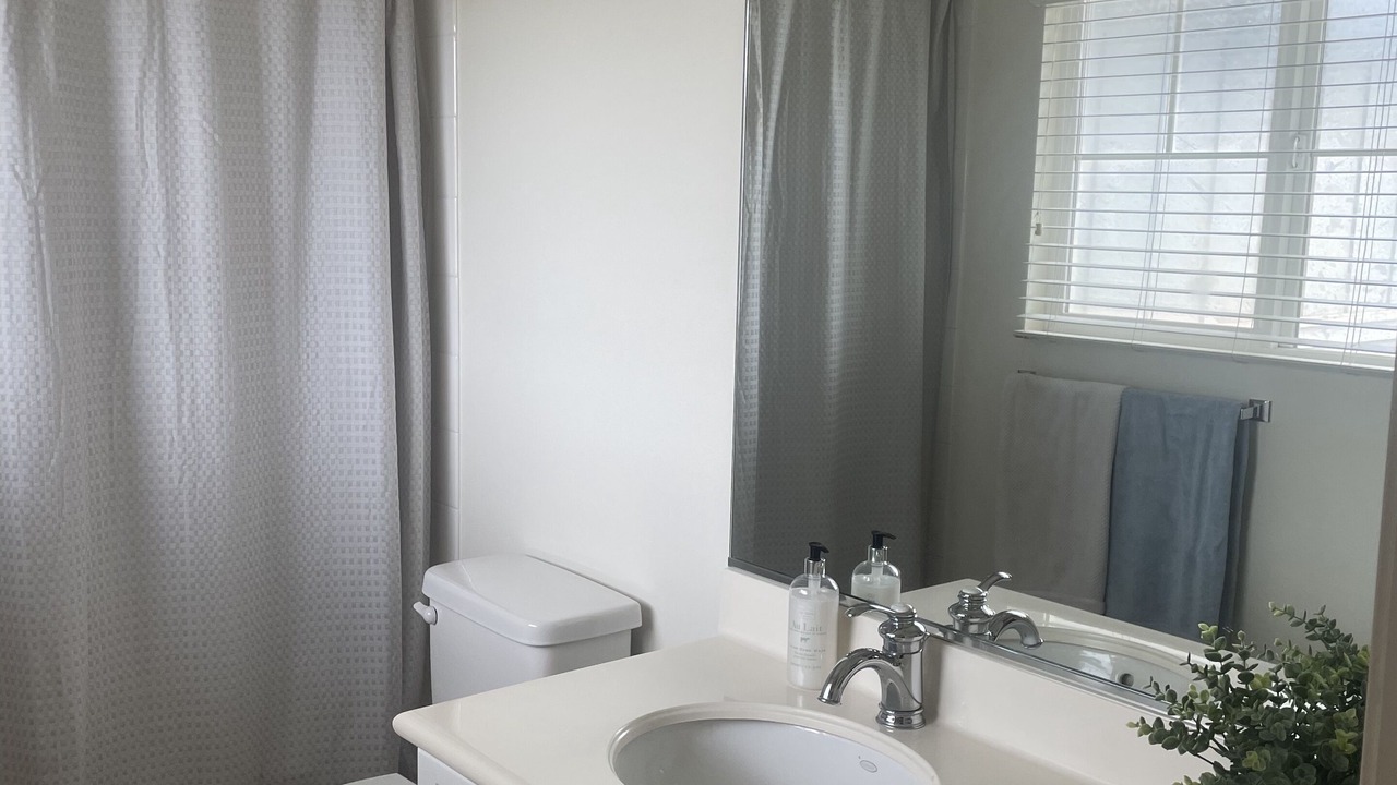 Photo of Bathroom in Ewa
