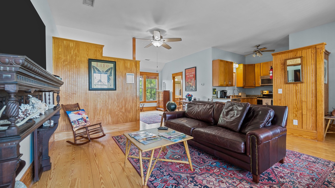 Photo of Livingroom in Historic Downtown Manteo