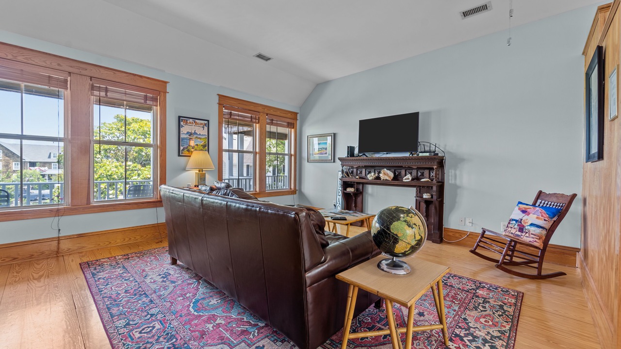Photo of Livingroom in Historic Downtown Manteo