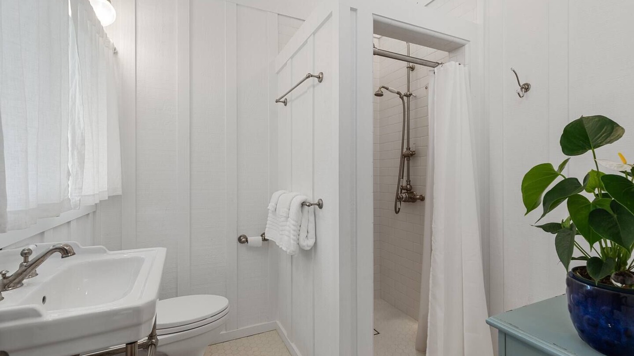 Photo of Bathroom in Hanalei
