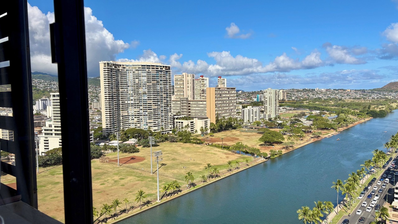 Photo of Others in McCully - Moiliili