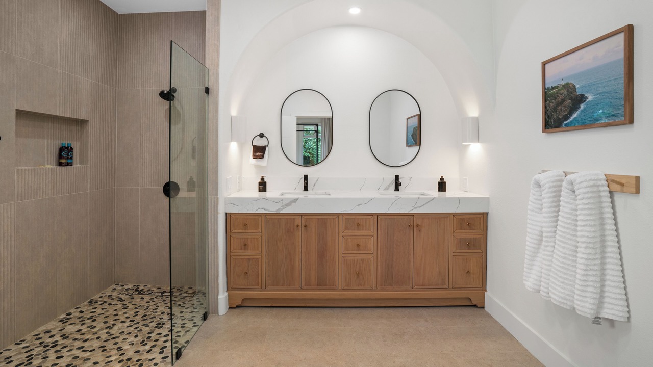 Photo of Bathroom in Princeville