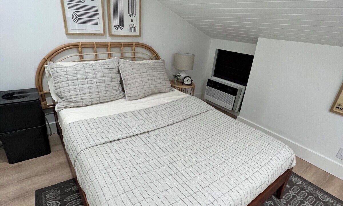 Photo of Bedroom in Kahuku