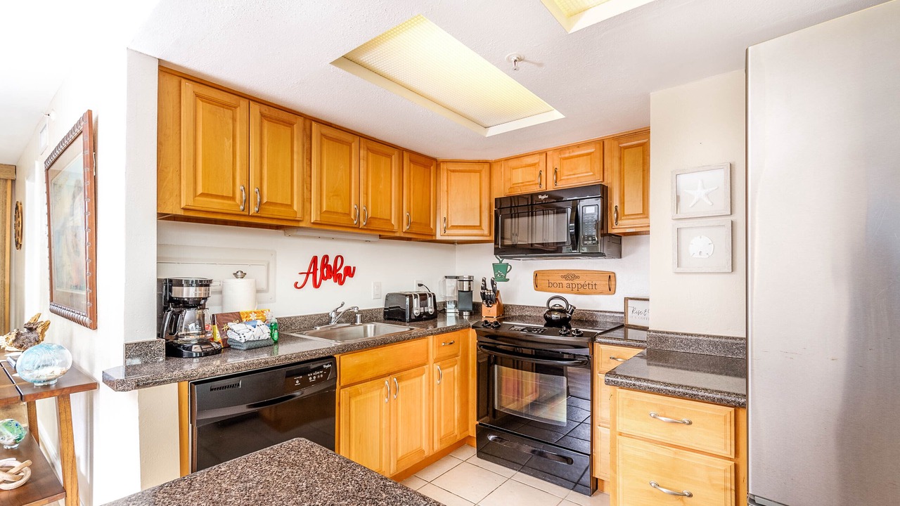 Photo of Kitchen in Kahana