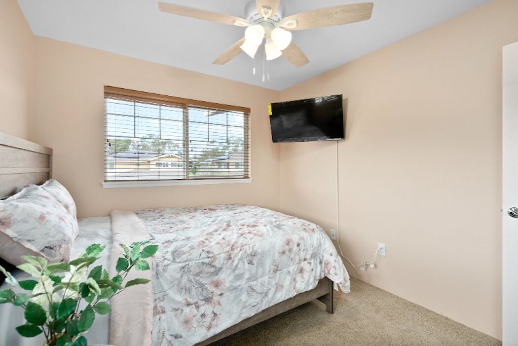 Photo of Bedroom in Ewa Villages