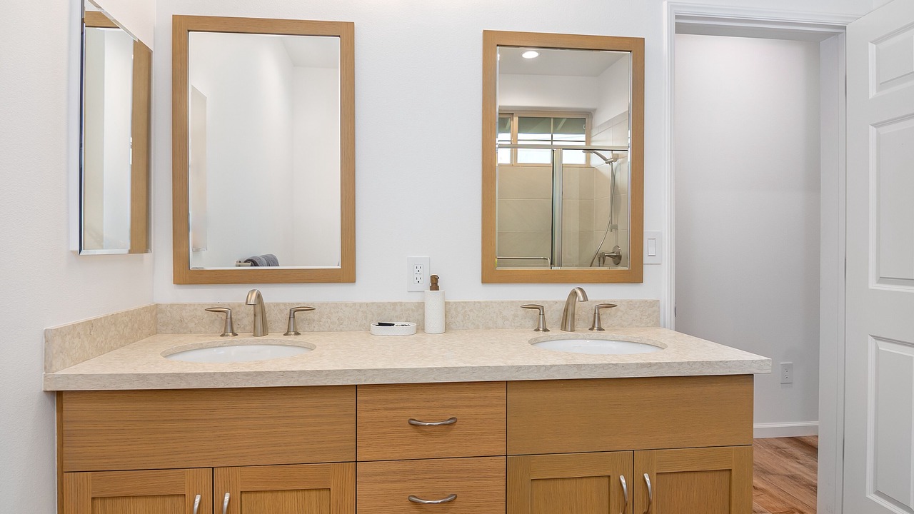 Photo of Bathroom in Makaha Valley