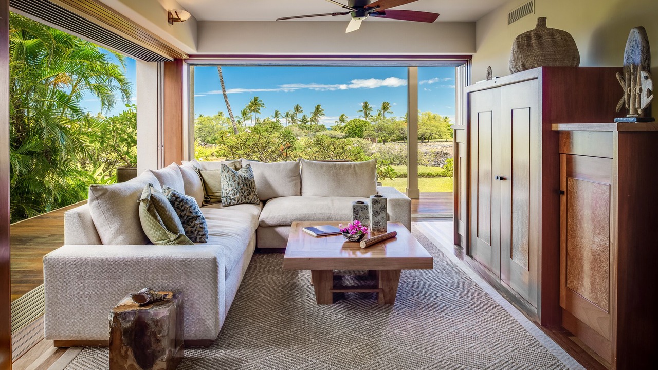 Photo of Bedroom in Kaupulehu