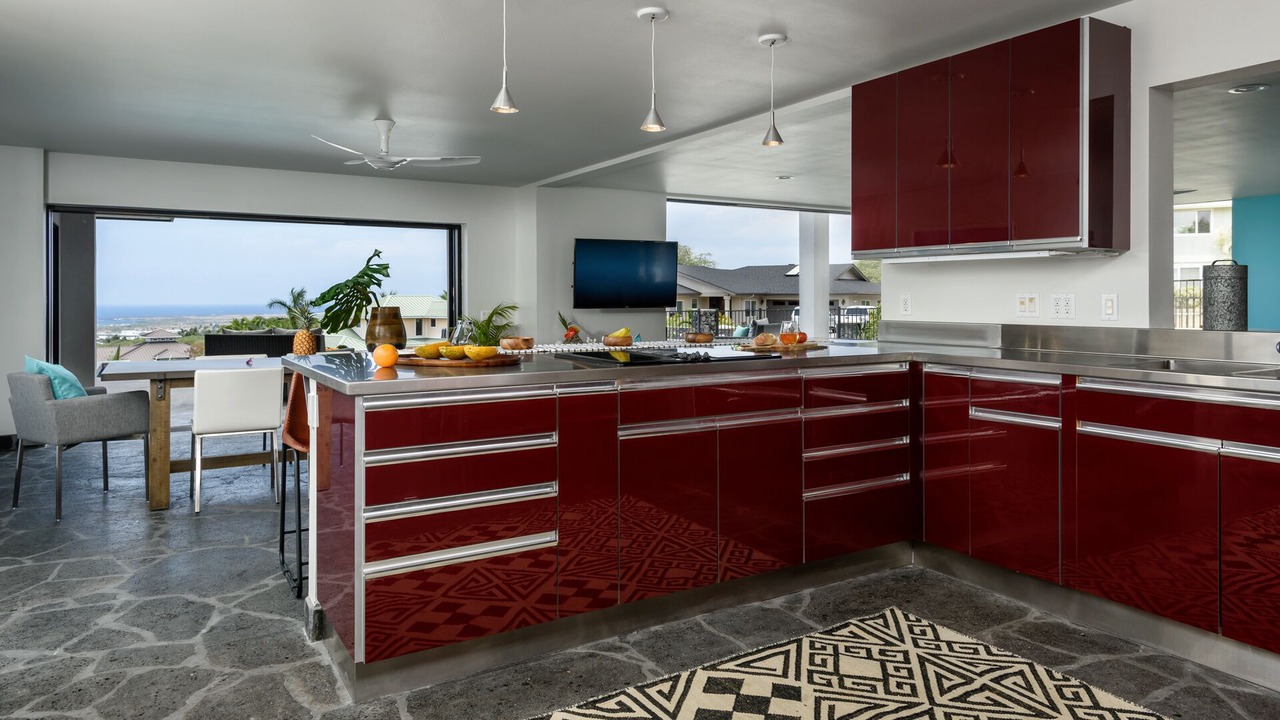 Photo of Kitchen in Historic Kailua Village