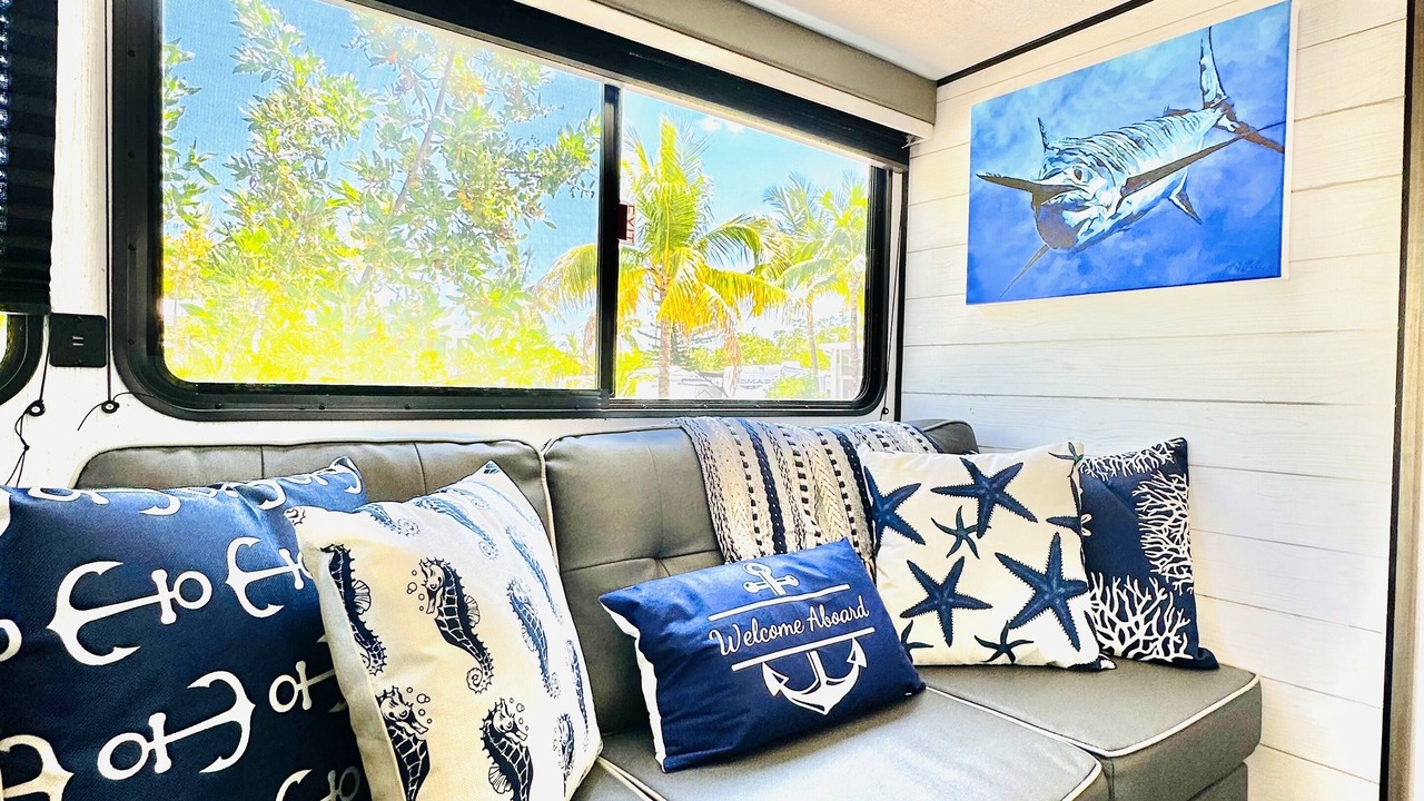 Photo of Livingroom in Key Largo