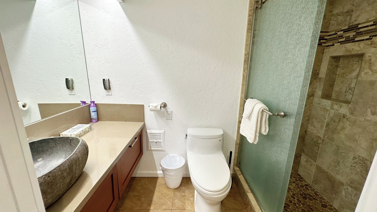 Photo of Bathroom in Princeville